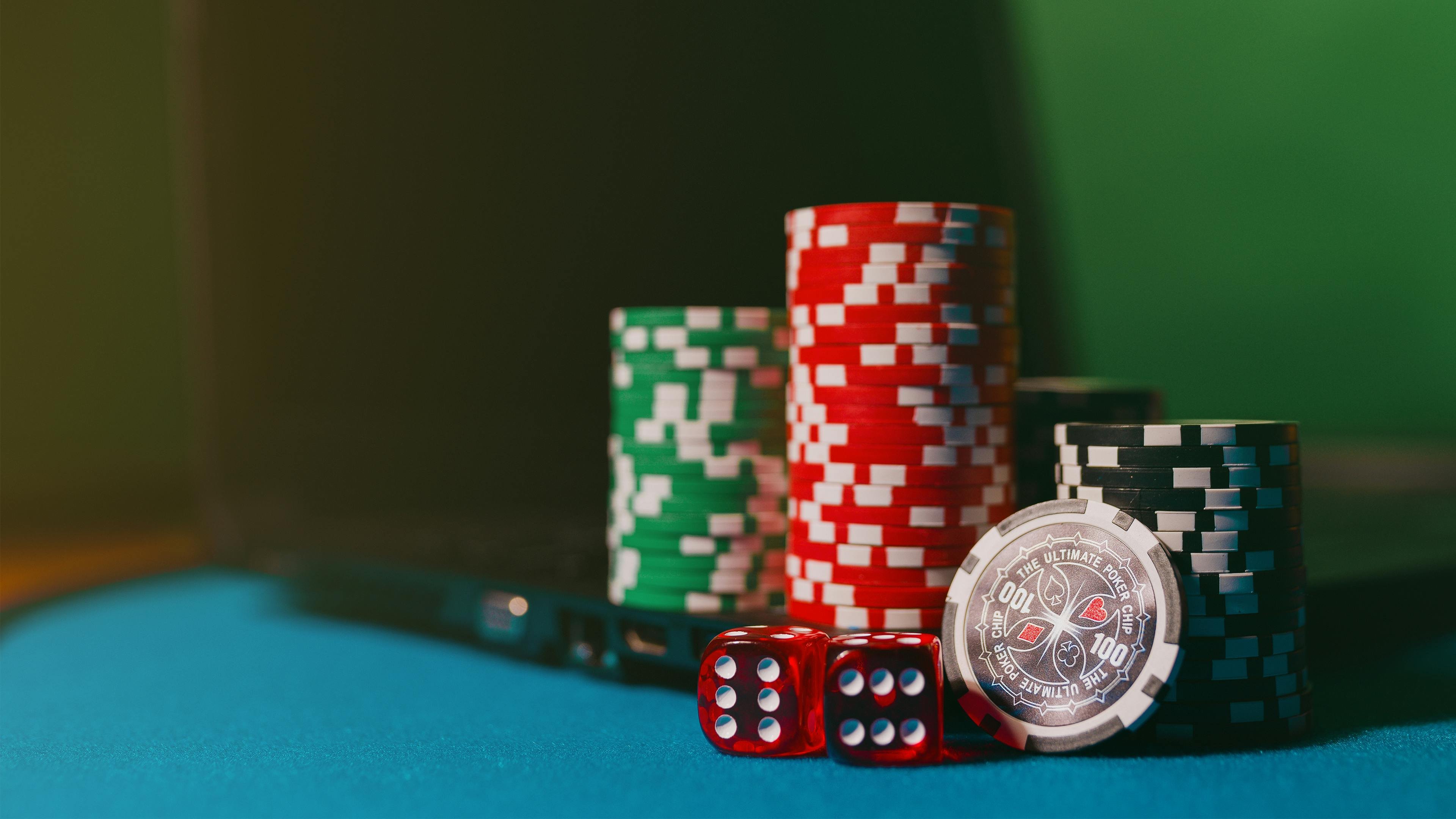 Proses verifikasi akun bandit slot di smartphone